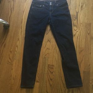 Dark Wash Gap Curvy Skinny Jeans.
